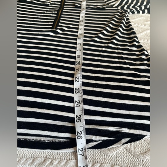 Calvin Klein Black & White Striped Rayon Blend 3/4 Sleeve Blouse Women’s Medium - Picture 8 of 11